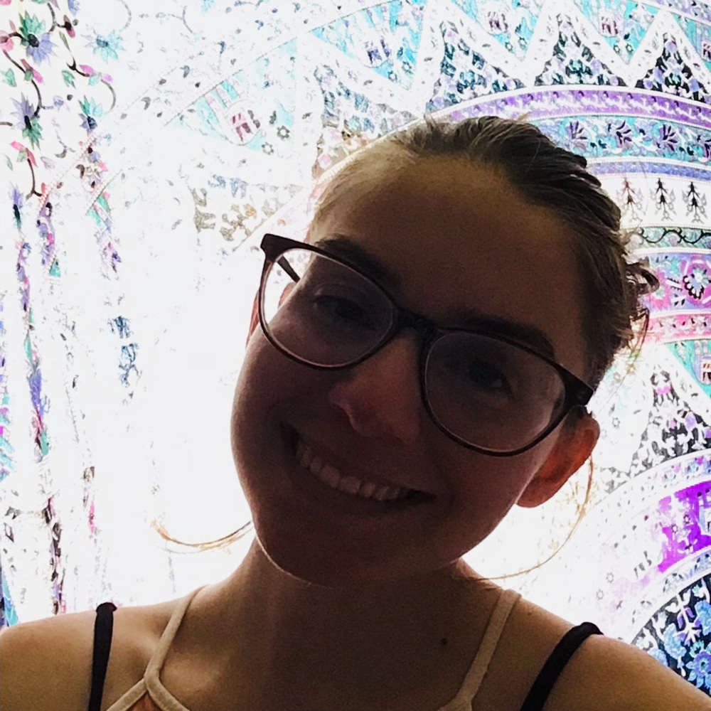 Meet your Posher, Sophia
